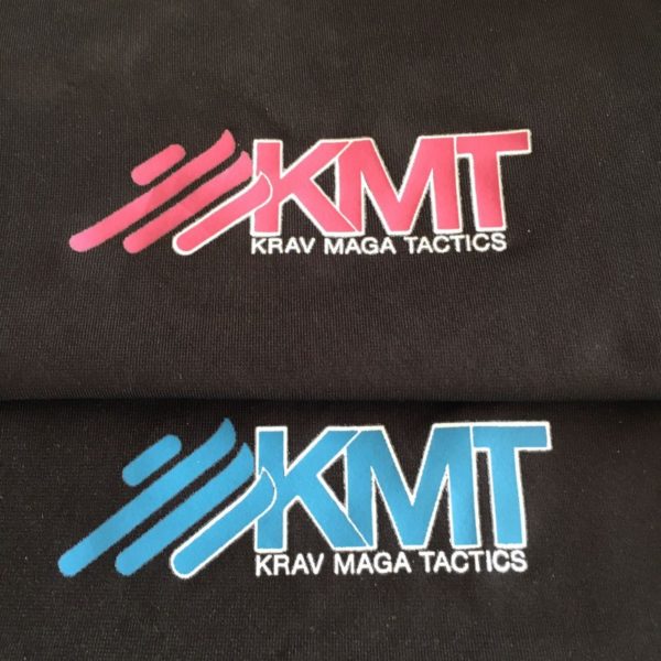 Krav Maga Tactics Vintage Shirt aus kühlender Funktionsfaser.